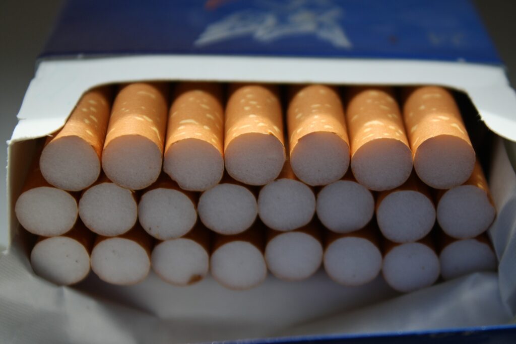 Na targowisku w Mrągowie znaleziono ponad 43 tysiące papierosów posiadającą akcyzę białoruską